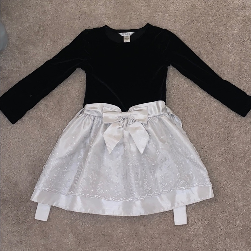 Little Girl’s Formal Dress